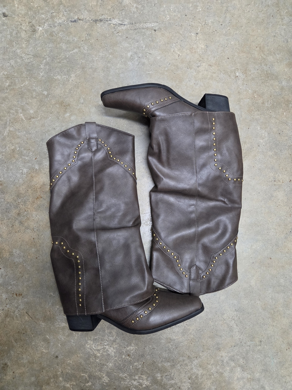Studded Brown Heeled Boots EU 37